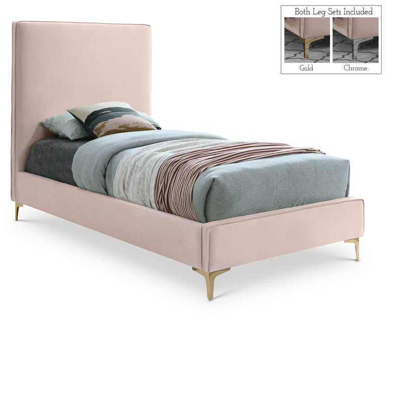 Geri Velvet Bed